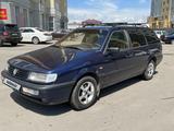Volkswagen Passat 1995 годаүшін1 720 000 тг. в Астана