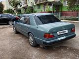 Mercedes-Benz E 200 1989 годаfor650 000 тг. в Кызылорда – фото 2