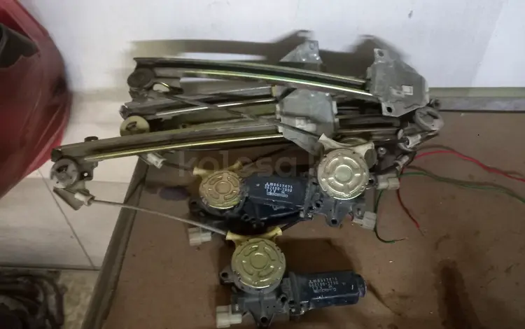 Стеклоподьемник за 4 000 тг. в Алматы