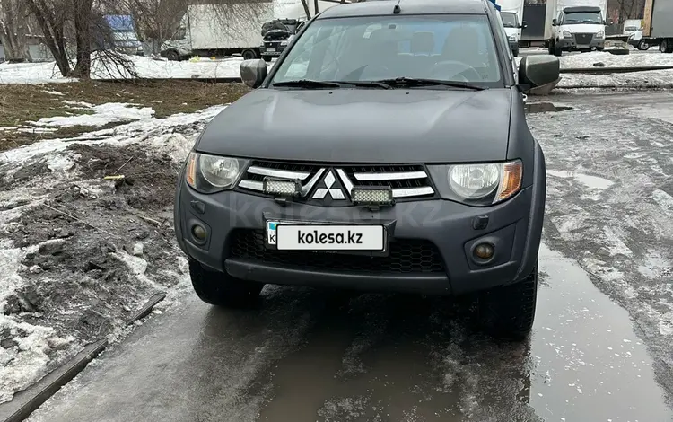 Mitsubishi L200 2013 годаүшін5 800 000 тг. в Алматы