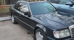 Mercedes-Benz E 230 1991 года за 1 500 000 тг. в Астана – фото 2