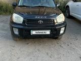 Toyota RAV4 2003 годаүшін3 100 000 тг. в Семей – фото 2