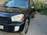 Toyota RAV4 2003 годаүшін3 100 000 тг. в Семей – фото 3