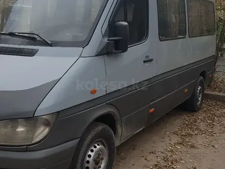 Mercedes-Benz Sprinter 2002 года за 7 500 000 тг. в Алматы – фото 2