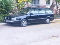 Volkswagen Passat 1995 года за 2 100 000 тг. в Астана