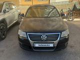 Volkswagen Passat 2006 годаүшін2 600 000 тг. в Астана