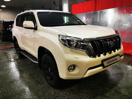 Toyota Land Cruiser Prado 2016 года за 18 000 000 тг. в Павлодар