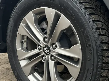 Hyundai Santa Fe 2014 года за 9 200 000 тг. в Актобе – фото 14