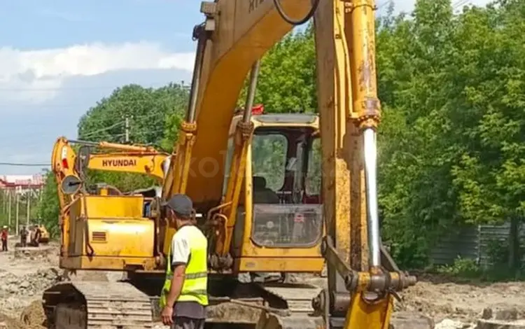 Hyundai  R210W 2005 годаfor12 000 000 тг. в Астана