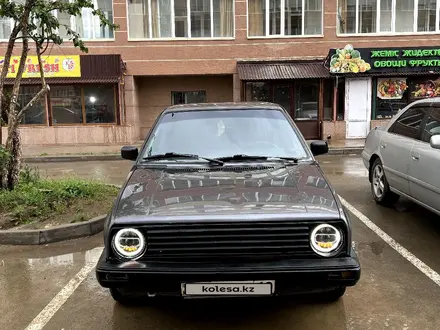 Volkswagen Golf 1990 года за 990 000 тг. в Астана