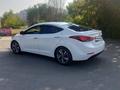 Hyundai Elantra 2015 года за 5 100 000 тг. в Актобе – фото 2