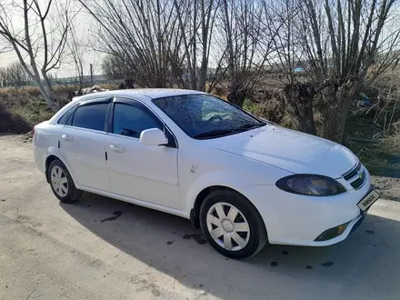 Daewoo Gentra 2014 года за 4 000 000 тг. в Сарыагаш – фото 7