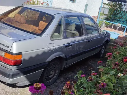 Volkswagen Passat 1988 года за 500 000 тг. в Тараз – фото 4