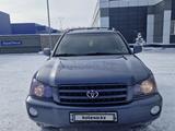 Toyota Highlander 2003 годаүшін7 150 000 тг. в Усть-Каменогорск