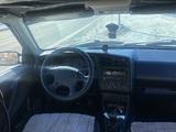 Volkswagen Passat 1994 года за 1 078 000 тг. в Актобе – фото 4