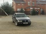 Volkswagen Passat 1994 года за 1 078 000 тг. в Актобе