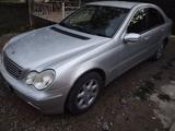 Mercedes-Benz C 240 2000 года за 2 500 000 тг. в Шымкент