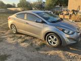Hyundai Elantra 2014 года за 2 900 000 тг. в Уральск – фото 4