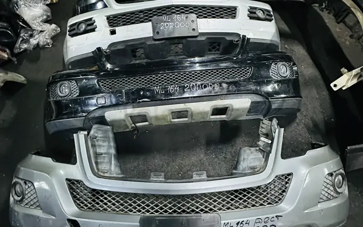 W164 ML350 рестайлинг Передний бампер за 300 000 тг. в Алматы