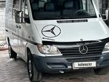 Mercedes-Benz Sprinter 2001 годаfor7 500 000 тг. в Алматы