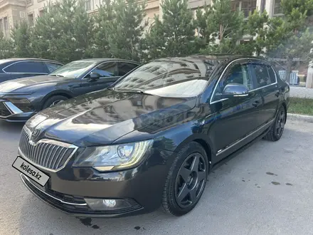 Skoda Superb 2014 года за 6 000 000 тг. в Астана – фото 7