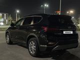 Hyundai Santa Fe 2019 года за 11 000 000 тг. в Алматы – фото 4