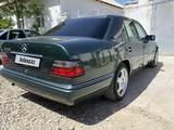 Mercedes-Benz E 220 1994 годаүшін4 400 000 тг. в Туркестан – фото 5