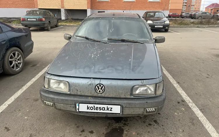 Volkswagen Passat 1988 годаfor500 000 тг. в Кокшетау