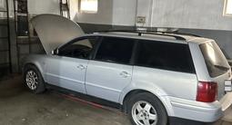 Volkswagen Passat 1998 года за 1 200 000 тг. в Алматы – фото 4