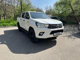 Toyota Hilux 2017 года за 14 200 000 тг. в Алматы