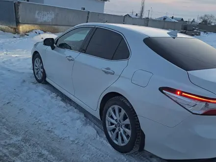 Toyota Camry 2019 года за 15 000 000 тг. в Балхаш – фото 3