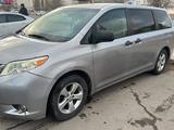 Toyota Sienna 2012 года за 9 000 000 тг. в Алматы