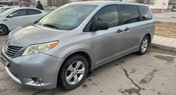 Toyota Sienna 2012 года за 9 000 000 тг. в Алматы