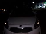 Kia Carens 2015 годаүшін6 800 000 тг. в Шымкент – фото 2