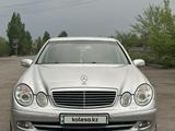 Mercedes-Benz E 320 2002 года за 5 800 000 тг. в Караганда – фото 2