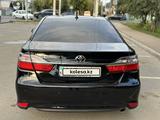 Toyota Camry 2017 годаfor13 500 000 тг. в Уральск – фото 4