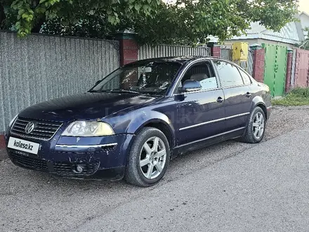 Volkswagen Passat 2004 года за 2 400 000 тг. в Шу