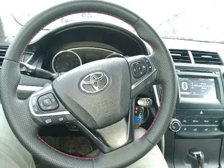 Toyota Camry 2016 года за 6 500 000 тг. в Актобе – фото 13