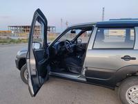 Chevrolet Niva 2014 годаfor3 150 000 тг. в Атырау