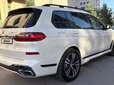 BMW X7 2021 года за 42 500 000 тг. в Астана – фото 4