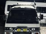Mitsubishi Delica 1995 годаүшін2 300 000 тг. в Алматы