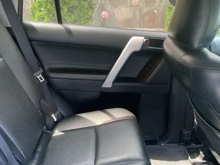 Toyota Land Cruiser Prado 2014 года за 15 500 000 тг. в Алматы – фото 18