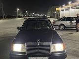 Mercedes-Benz E 220 1993 года за 850 000 тг. в Тараз – фото 4