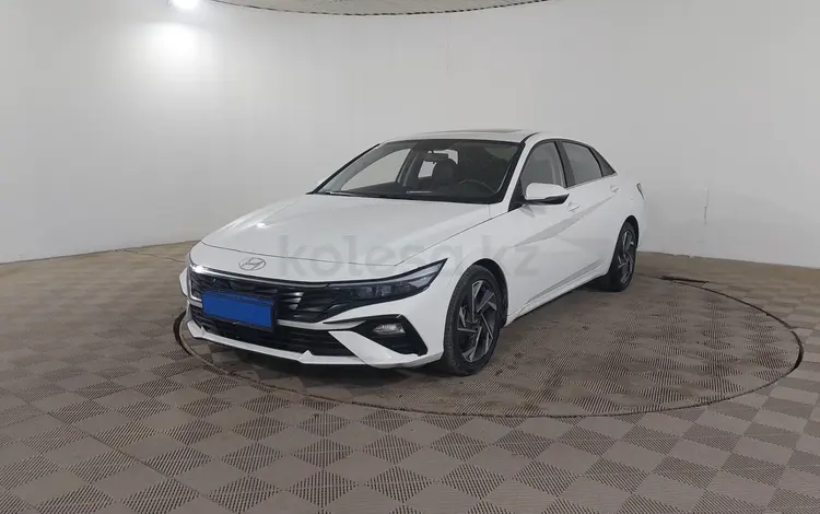 Hyundai Elantra 2023 года за 8 490 000 тг. в Шымкент