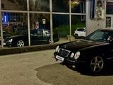 Mercedes-Benz E 320 2001 года за 5 300 000 тг. в Алматы – фото 4