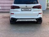 BMW X5 2020 года за 34 500 000 тг. в Шымкент – фото 3