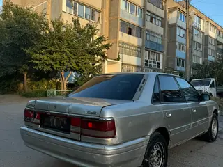 Mazda 626, 1990