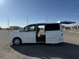 Toyota Voxy 2007 года за 5 000 000 тг. в Актау – фото 2