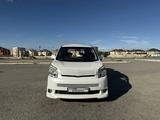 Toyota Voxy 2007 года за 5 000 000 тг. в Актау