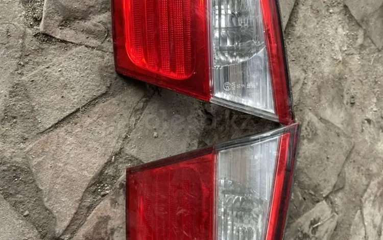 Задние фонари на крышку багажника за 6 000 тг. в Алматы